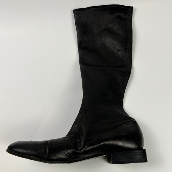 Chanel Riding Knee High Lambskin Stretch Leather Boots CC Toe Logo Size 38 8 US - Picture 8 of 12